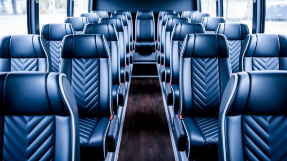 chicago 30 passenger minibus rental